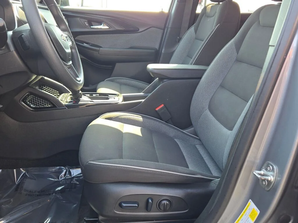 Used 2023 Sterling Gray Metallic Chevrolet LT image 20
