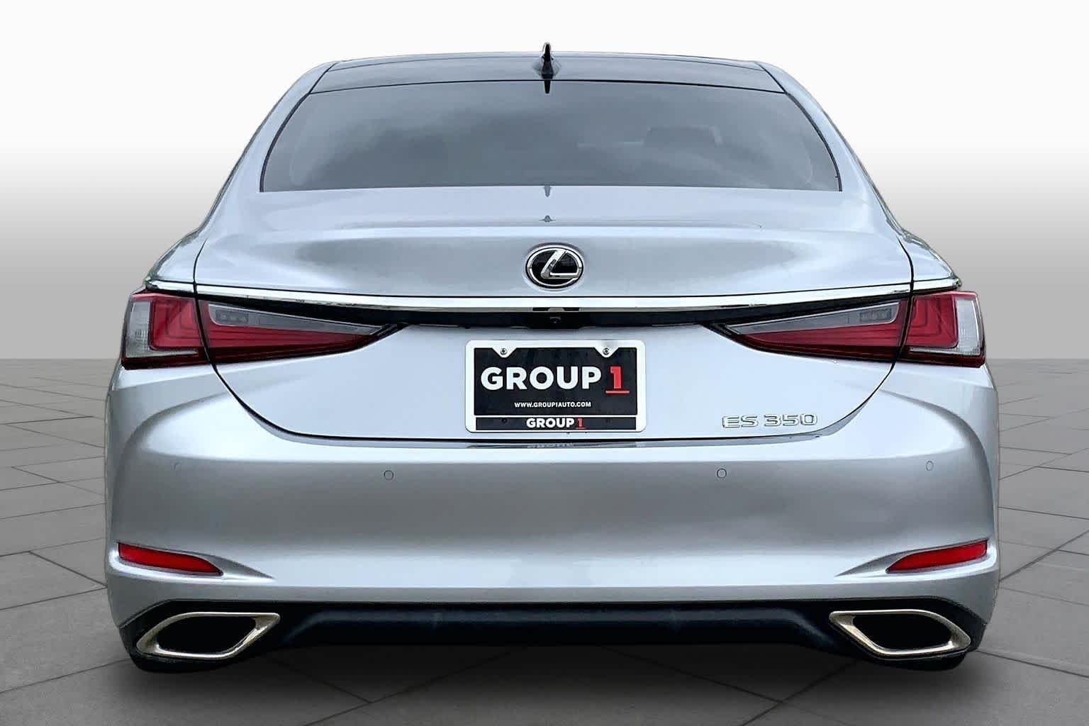 Used 2024 Iridium Lexus  image 5