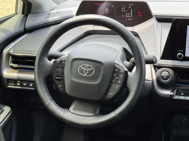 Used 2024  Toyota XLE image 33