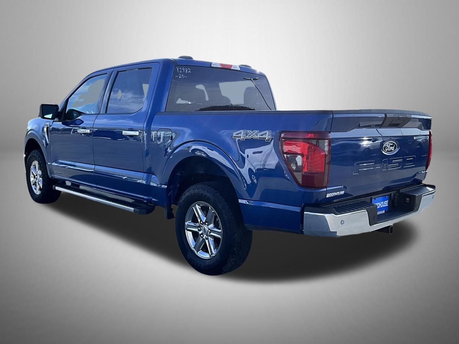 Used 2025 Blue Ford XLT image 7