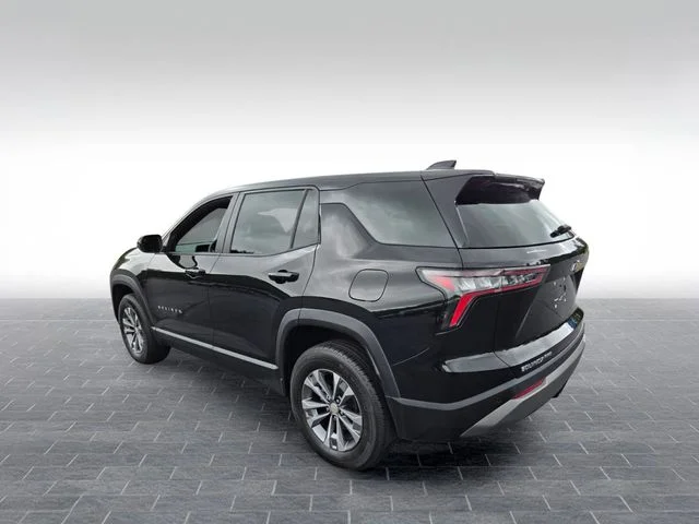 Used 2025 Black Chevrolet LT image 5