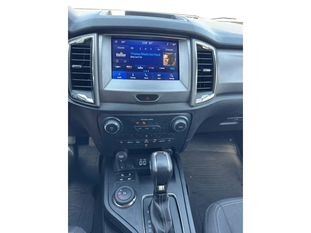Used 2023 Cactus Green / Gray Ford XLT image 8