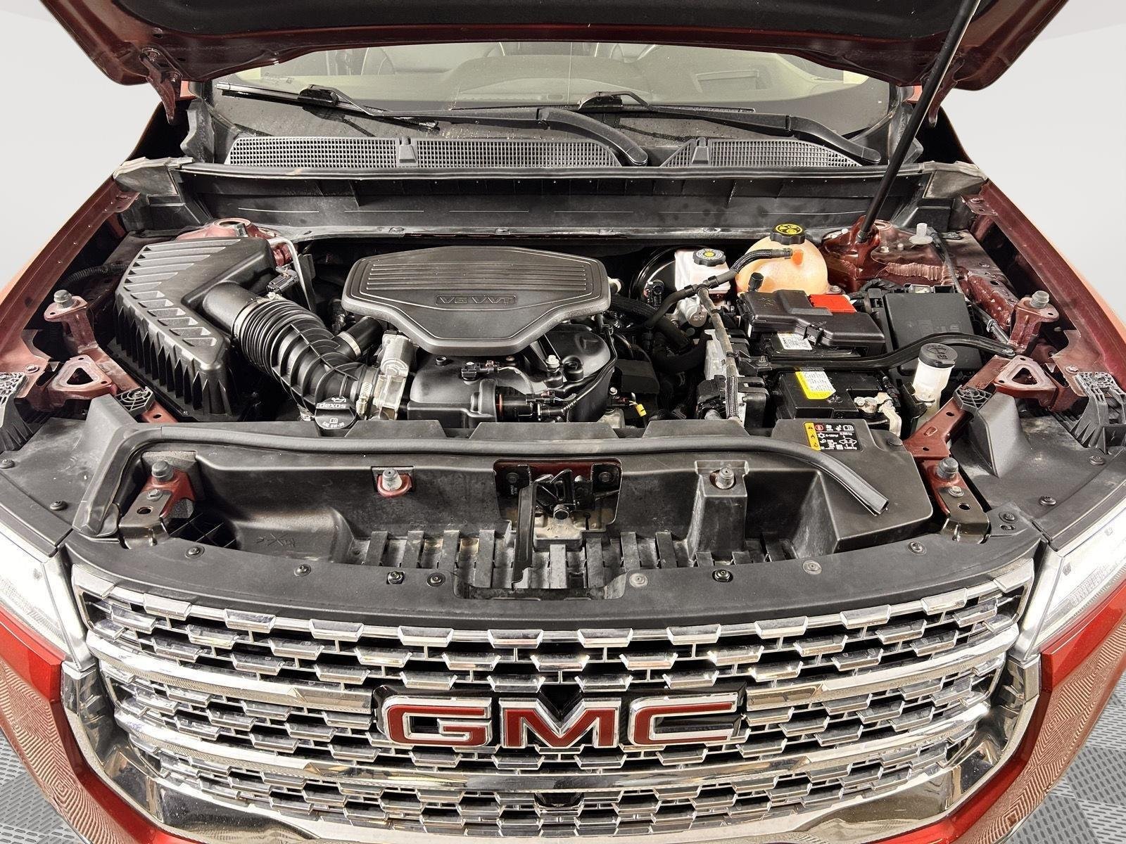 Used 2022 Cayenne Red Tintcoat GMC Denali image 9