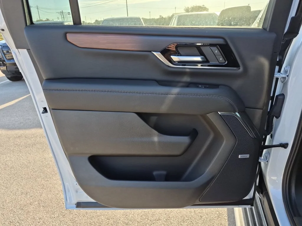New 2026 Glacier White Tricoat GMC Denali image 32