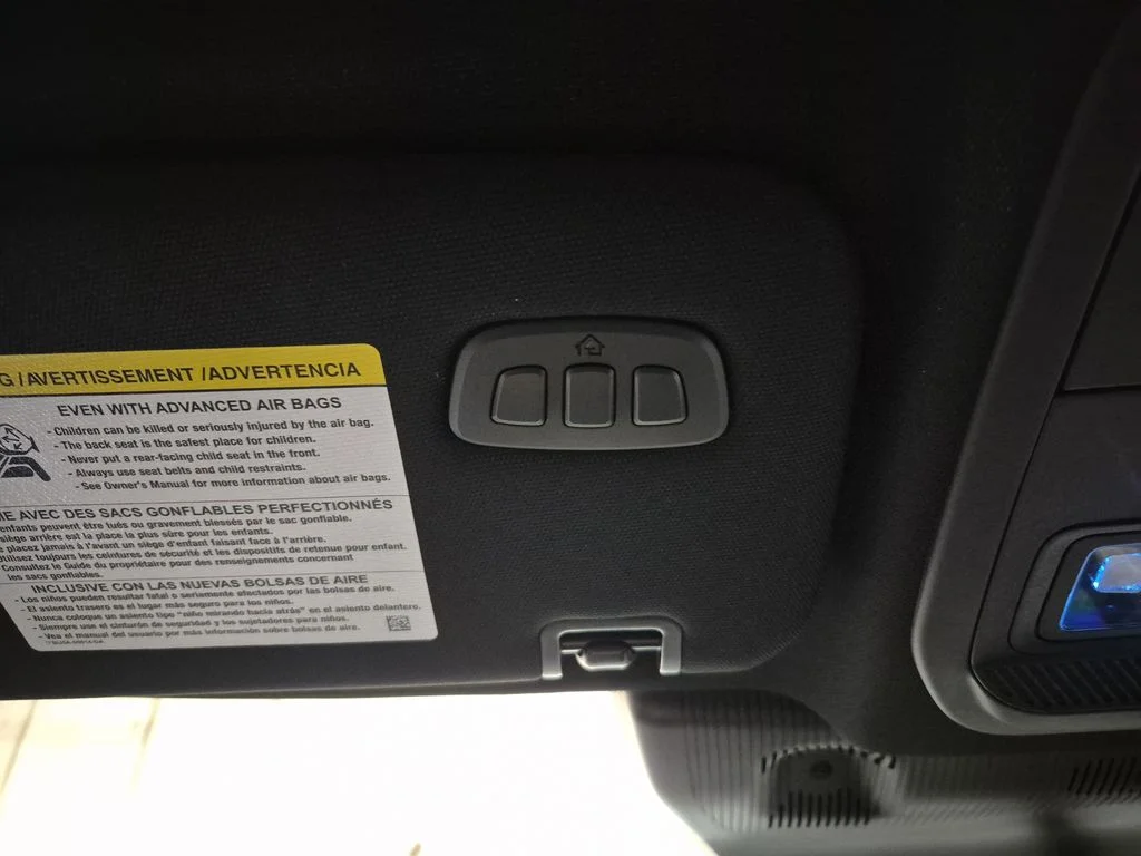 Used 2025 Vapor Blue Metallic Ford ST-Line image 43