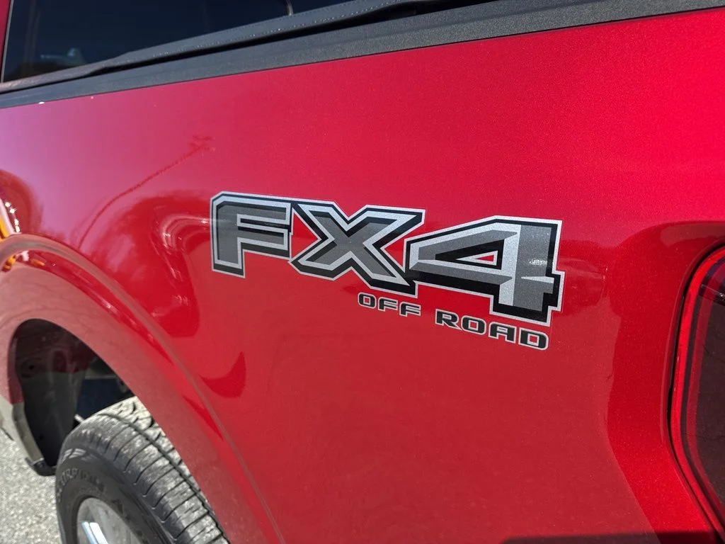Used 2025 Red Ford King Ranch image 36