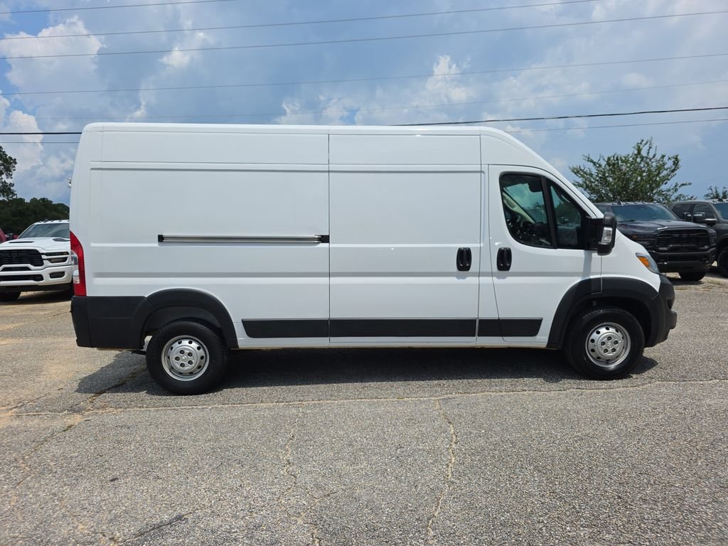 Used 2023 White Ram High Roof image 7