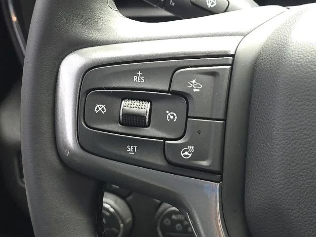 Used 2026 Red Chevrolet LT image 38