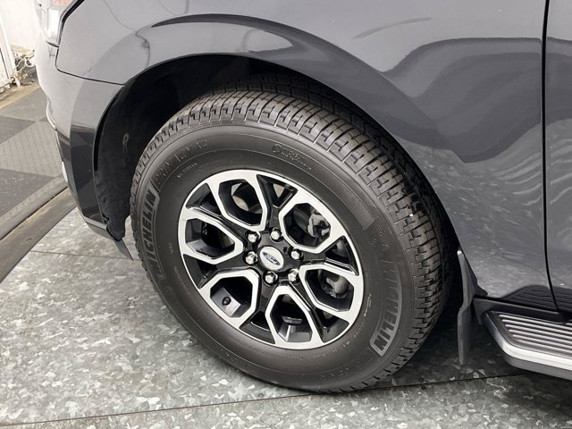 Used 2023 Dark Matter Gray Ford XLT image 7