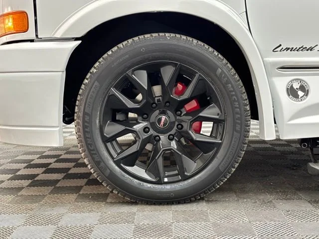2026 GMC Savana Cargo Work Van - Photo 57