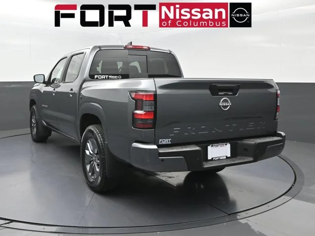 New 2027 Gray Nissan SV image 5