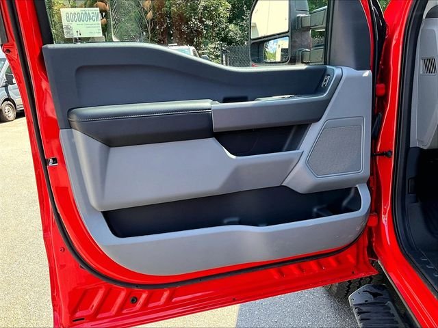 Used 2024 Red Ford XL image 17