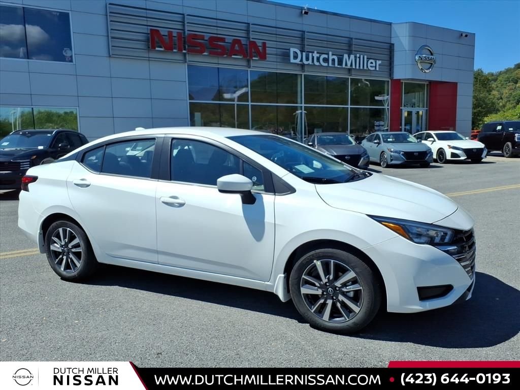 2025 Nissan Versa Sedan SV