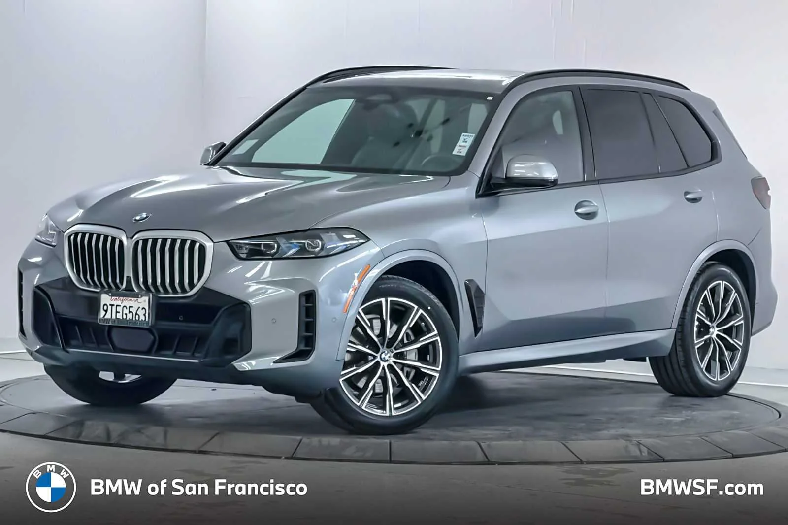 2025 BMW X5 xDrive40i's photo