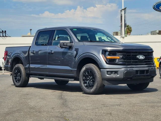 New 2026 Carbonized Gray Metallic Ford XLT image 37
