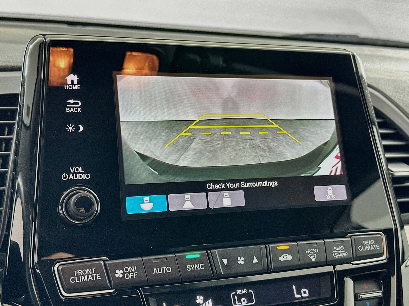 2024 Honda Odyssey EX-L - Photo 19