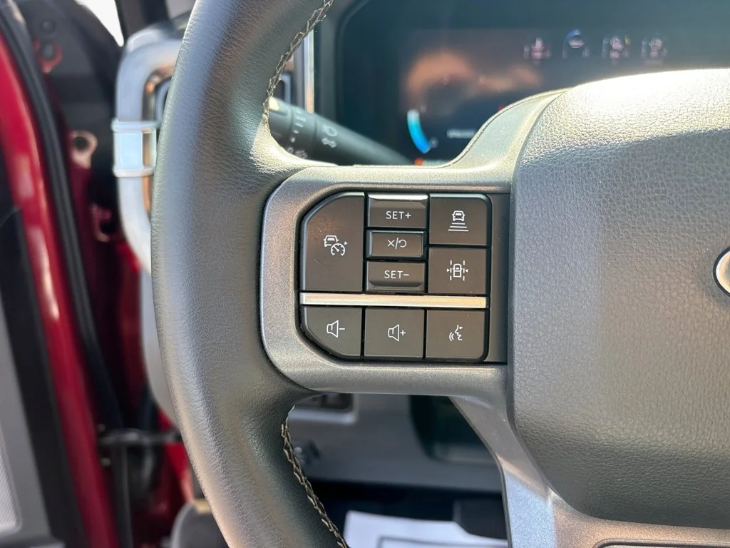 Used 2025 Red Ford Lariat image 32