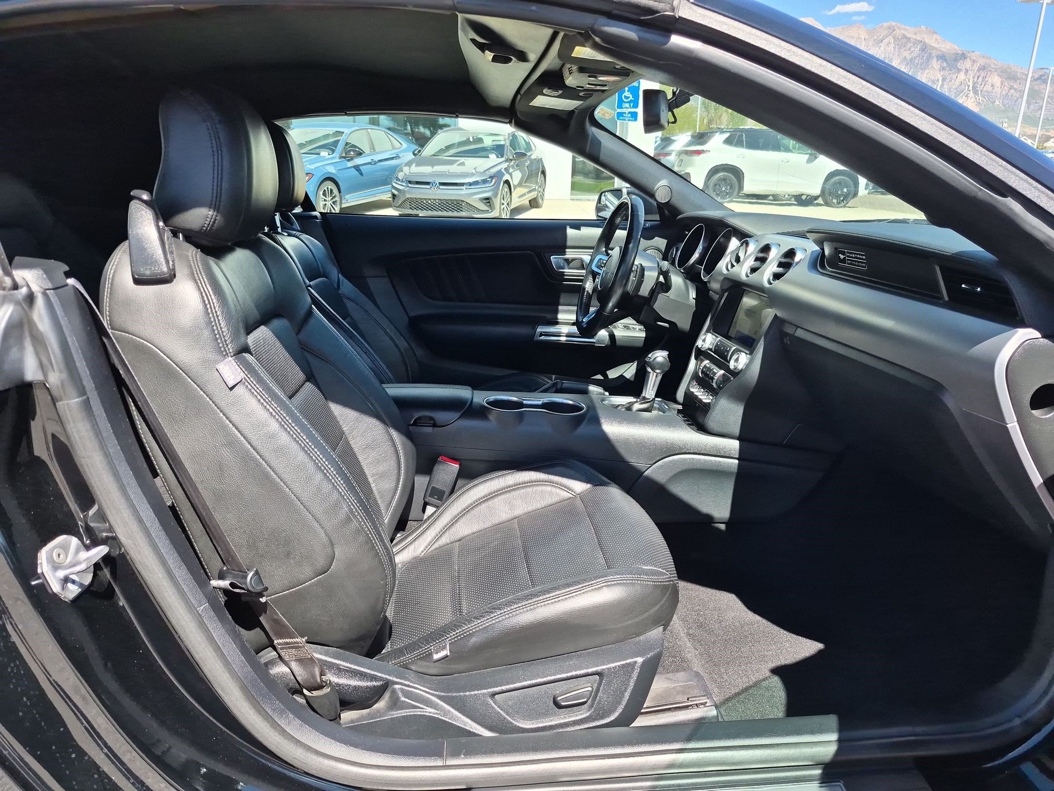 Used 2020 Shadow Black Ford EcoBoost Premium image 30