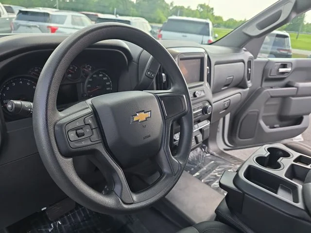 Used 2024 White Chevrolet WT image 18