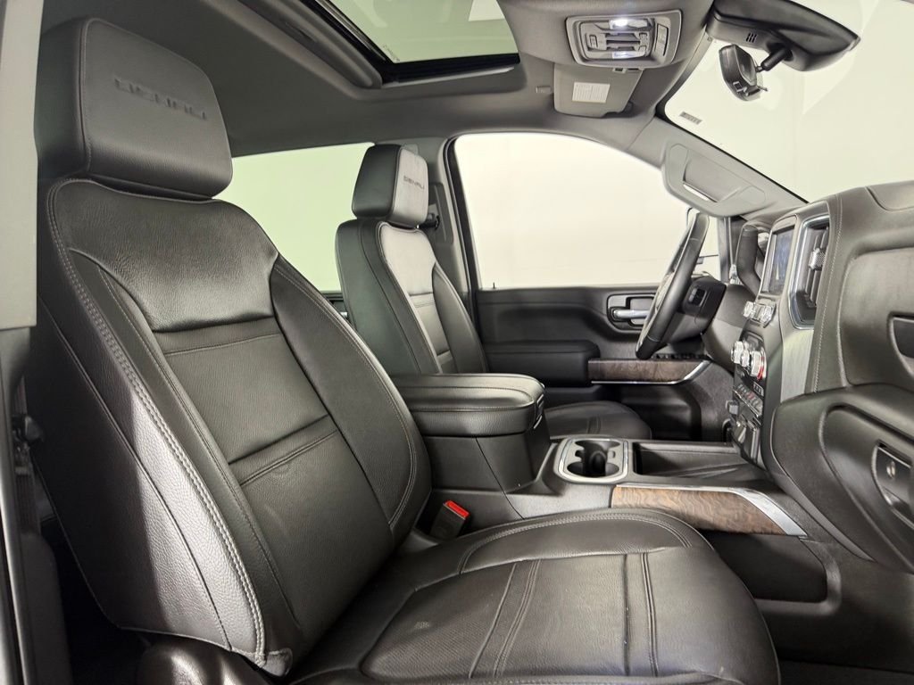 Used 2023 Black GMC Denali image 32