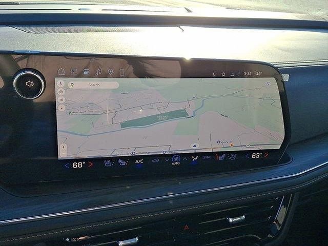 2026 Chevrolet Suburban Premier - Photo 9