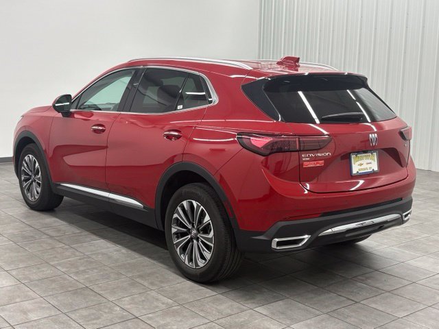 Used 2025 Red Buick Preferred image 4