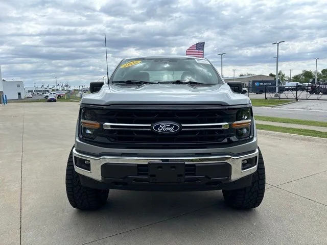 Certified Used 2025 Iconic Silver Metallic Ford XLT image 5