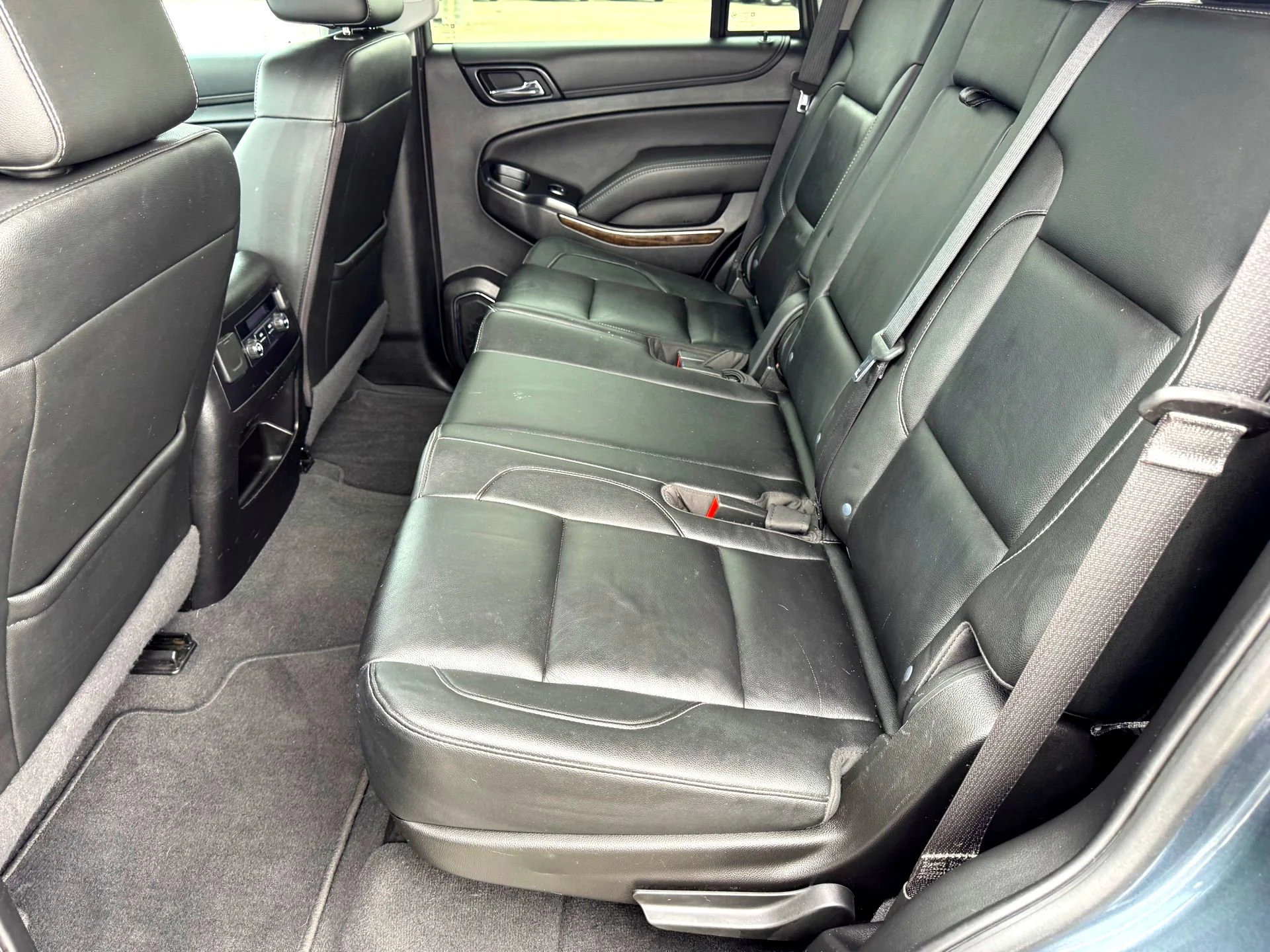 Used 2020 Shadow Gray Metallic Chevrolet LT image 20