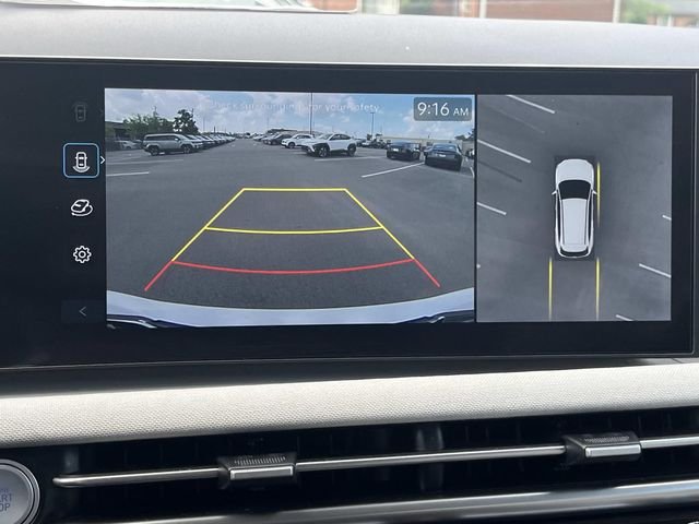Used 2025 White Hyundai Limited image 39