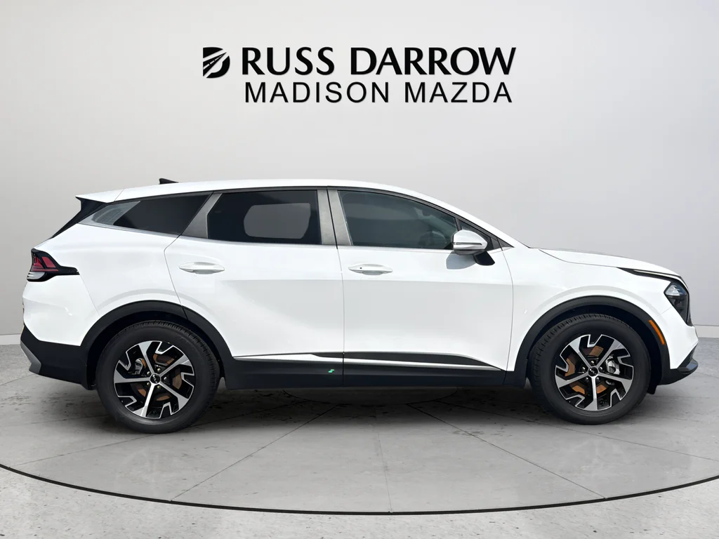 Used 2023 White Kia EX image 6