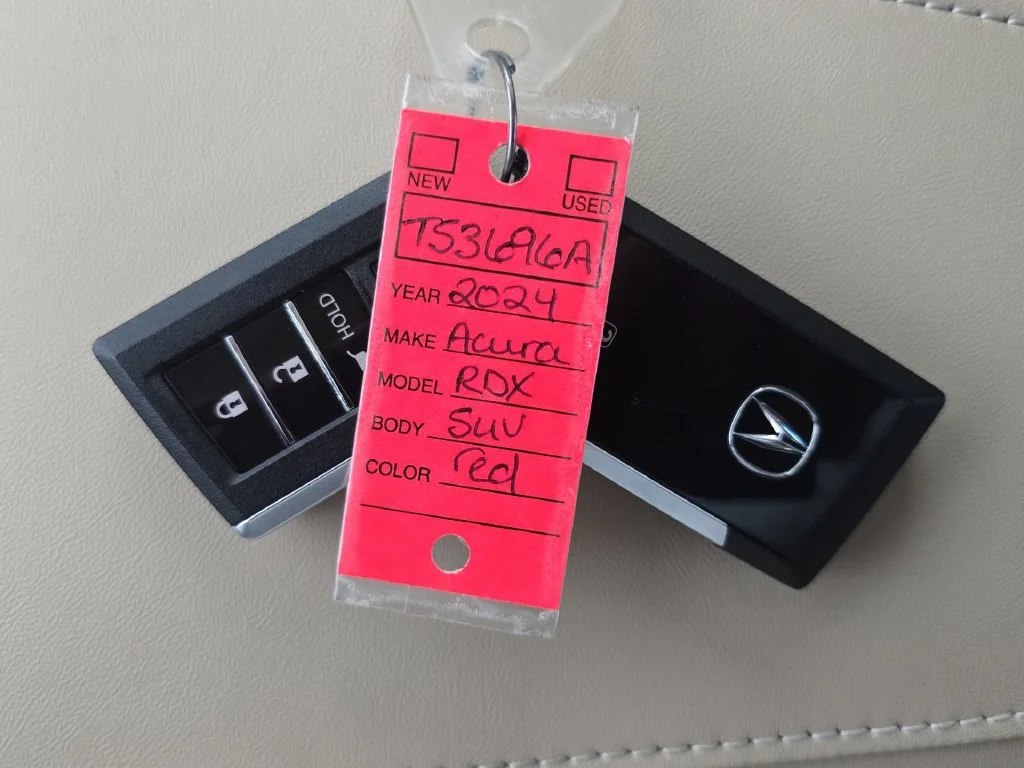 Used 2024  Acura Technology Package image 42