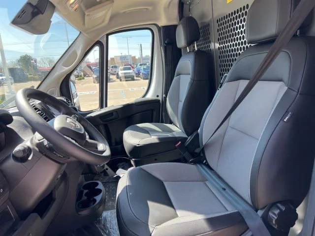Used 2025 White Ram High Roof image 12