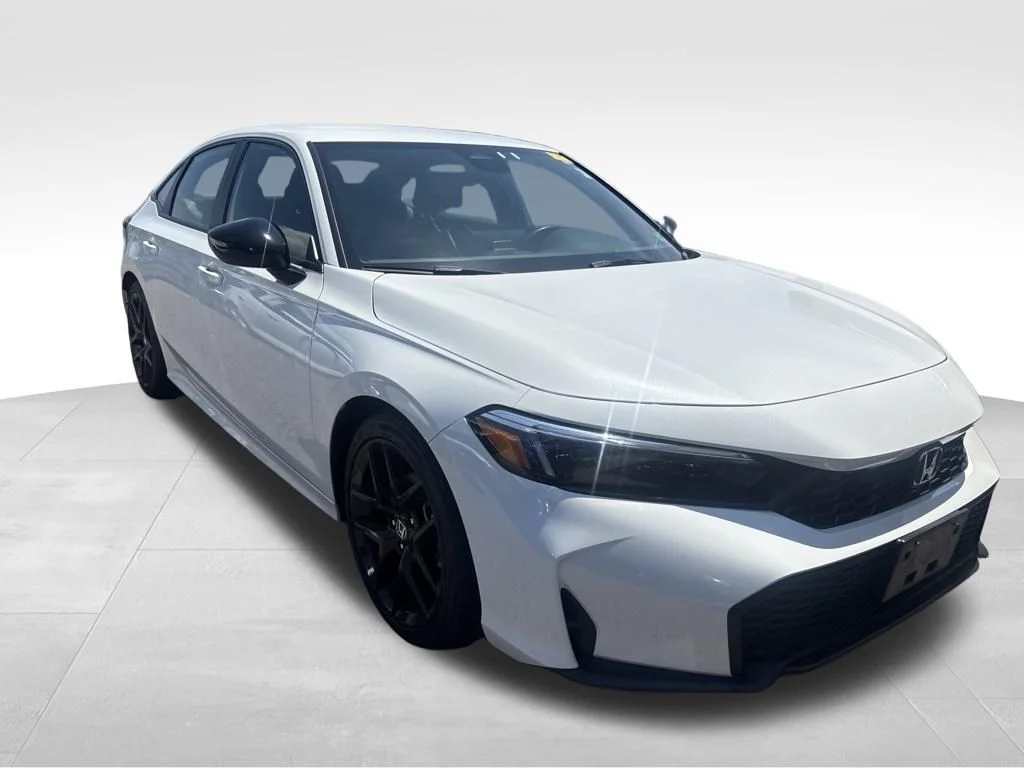 Used 2025 White Honda Sport image 4