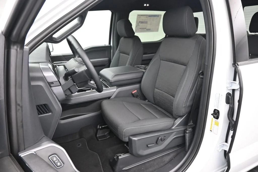 New 2026 White Ford XLT image 14