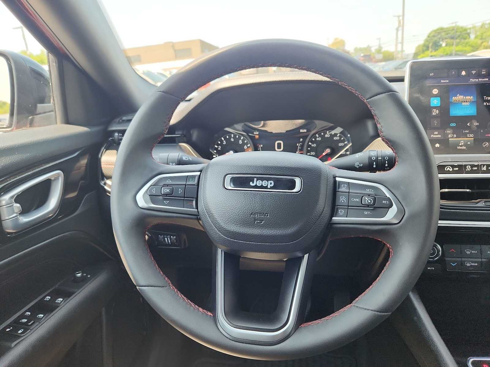 2025 Jeep Compass Trailhawk - Photo 18