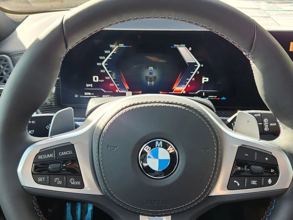 New 2026 Dravit Grey Metallic BMW M60i image 12