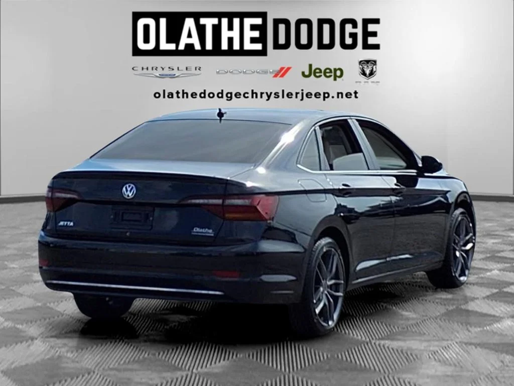 Used 2019 Black Volkswagen 1.4T SE image 29