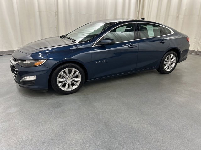 2020 Chevrolet Malibu 1LT photo 2