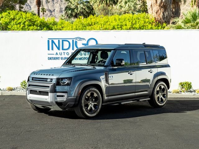 2025 Land Rover Defender 110 S P300's photo