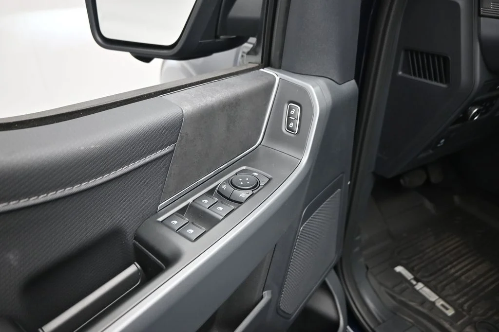New 2026 Antimatter Blue Metallic Ford XLT image 10