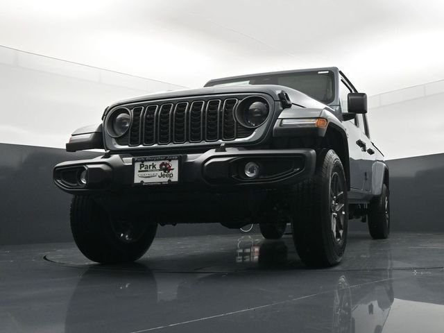 New 2026 Anvil Clear-Coat Exterior Paint Jeep Sport S image 19