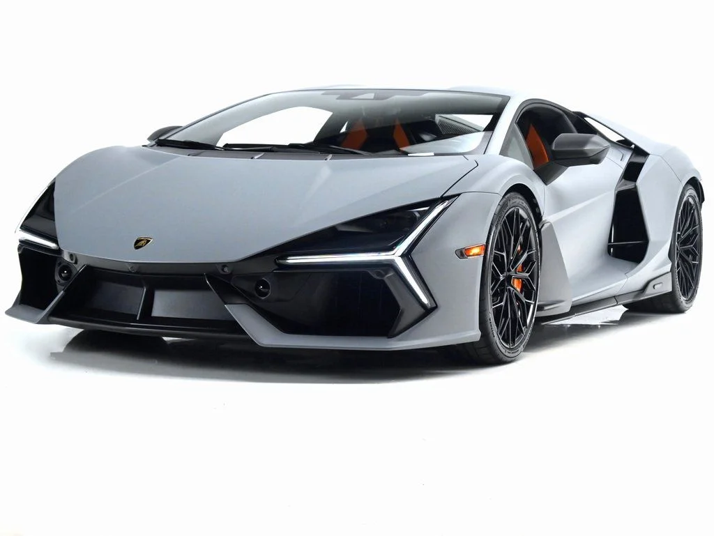 2026 Lamborghini Revuelto's photo