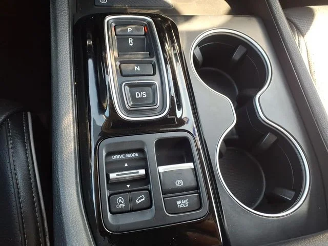 2024 Honda Pilot Elite - Photo 14