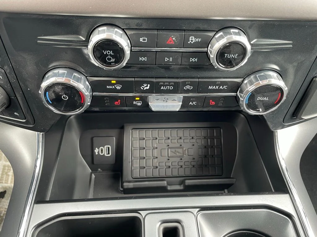 2025 Ford F-150 XLT - Photo 41