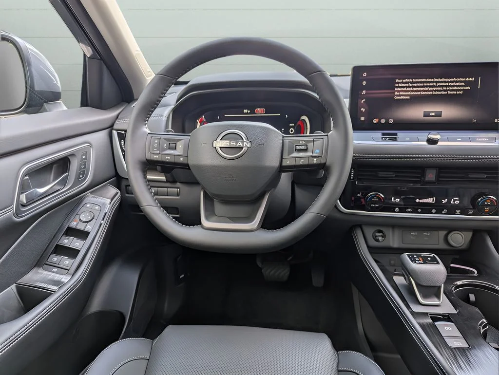 New 2026 Gray Nissan Platinum image 18