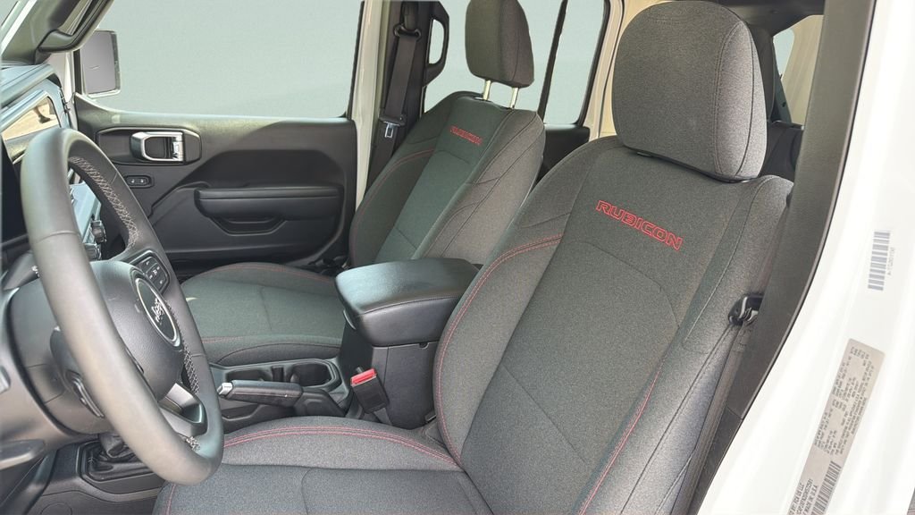 Used 2025 White Jeep Rubicon image 26