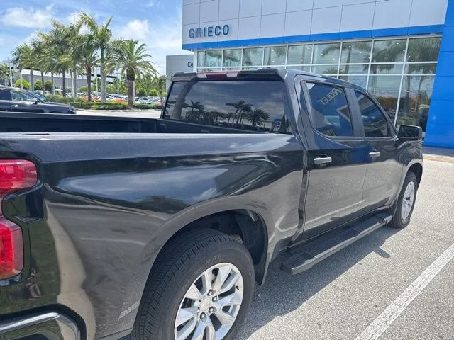 Used 2024 Black Chevrolet Custom image 3