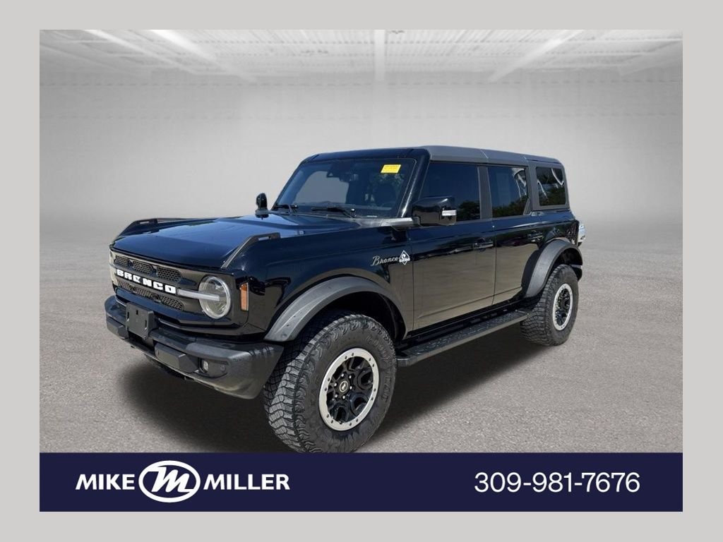 Used 2023 Shadow Black Ford Outer Banks image 1