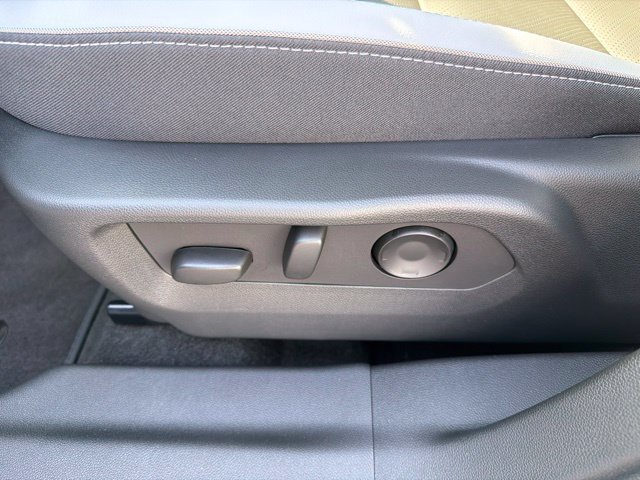 2026 Buick Envision Sport Touring - Photo 16