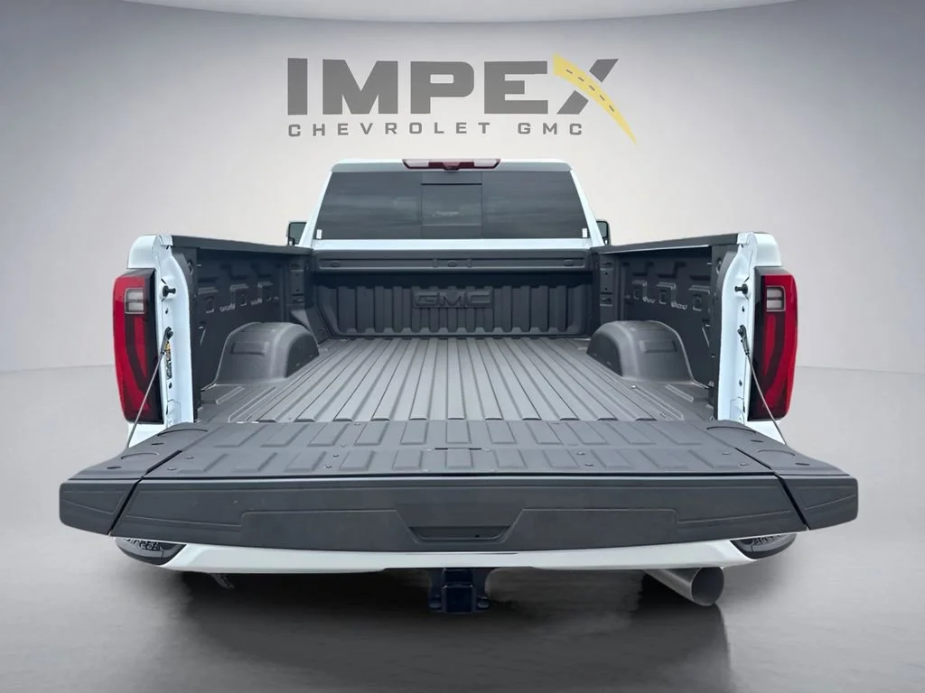 New 2026 Glacier White Tricoat GMC Denali Ultimate image 10